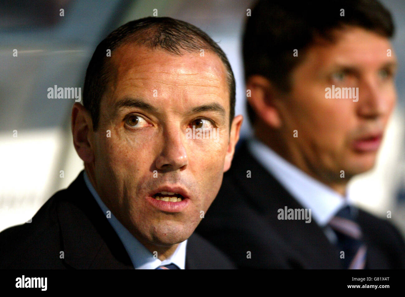 Football - UEFA Champions League - quart de finale - première étape - Olympique Lyonnais / PSV Eindhoven - Stade Municipal de Gerland. Paul le Guen, entraîneur de l'Olympique Lyonnais Banque D'Images