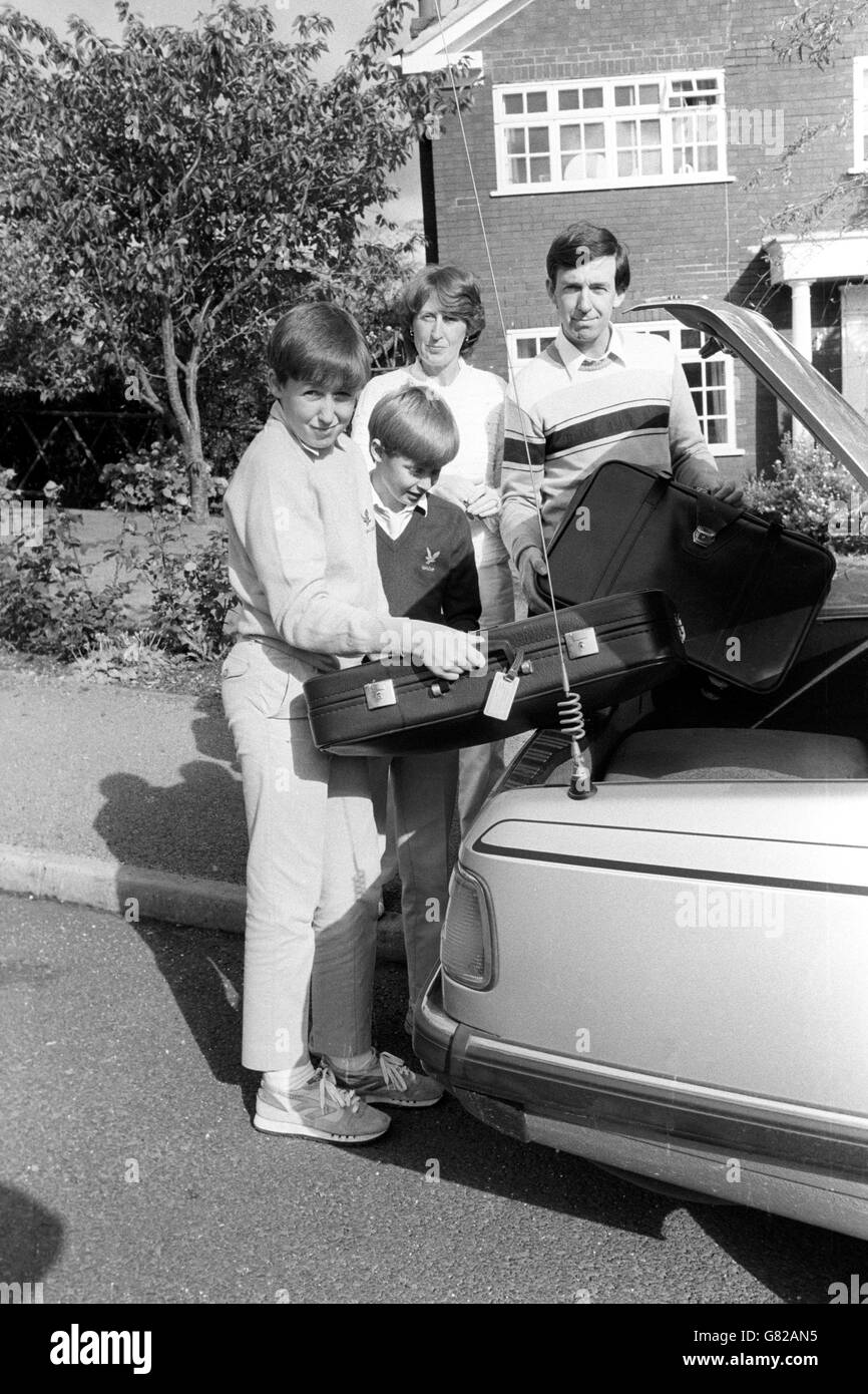 Catastrophes naturelles et accidents - British Airtours Boeing 737 - Fire survivants - David Ashworth Famille - Bury, Manchester Banque D'Images