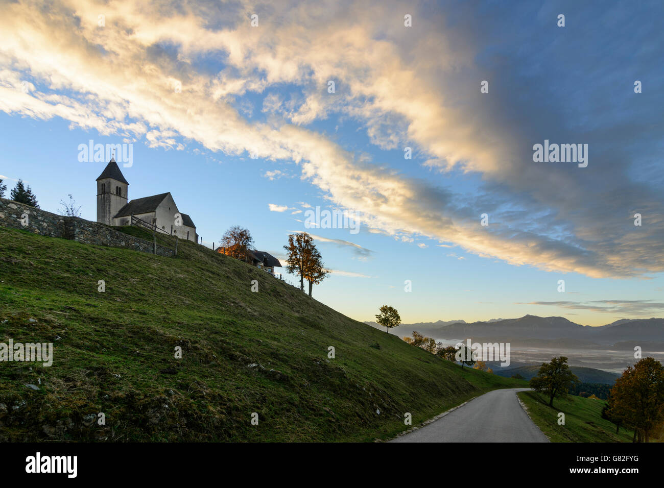 Le sommet de l'Église le Magdalensberg, Magdalensberg, Autriche, Carinthie, Styrie, Banque D'Images