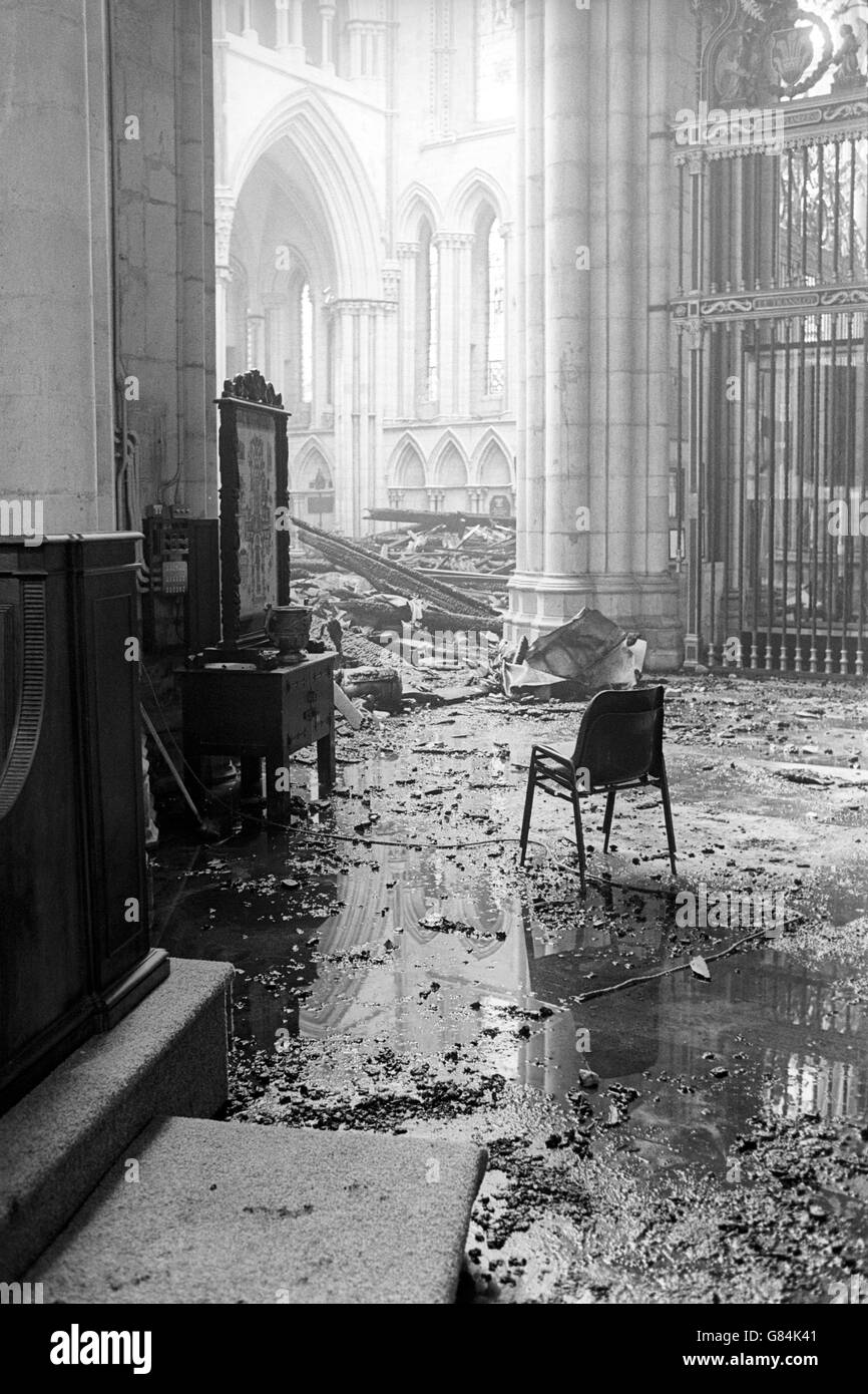 Catastrophes naturelles et accidents - La cathédrale de York Fire - 1984 Banque D'Images