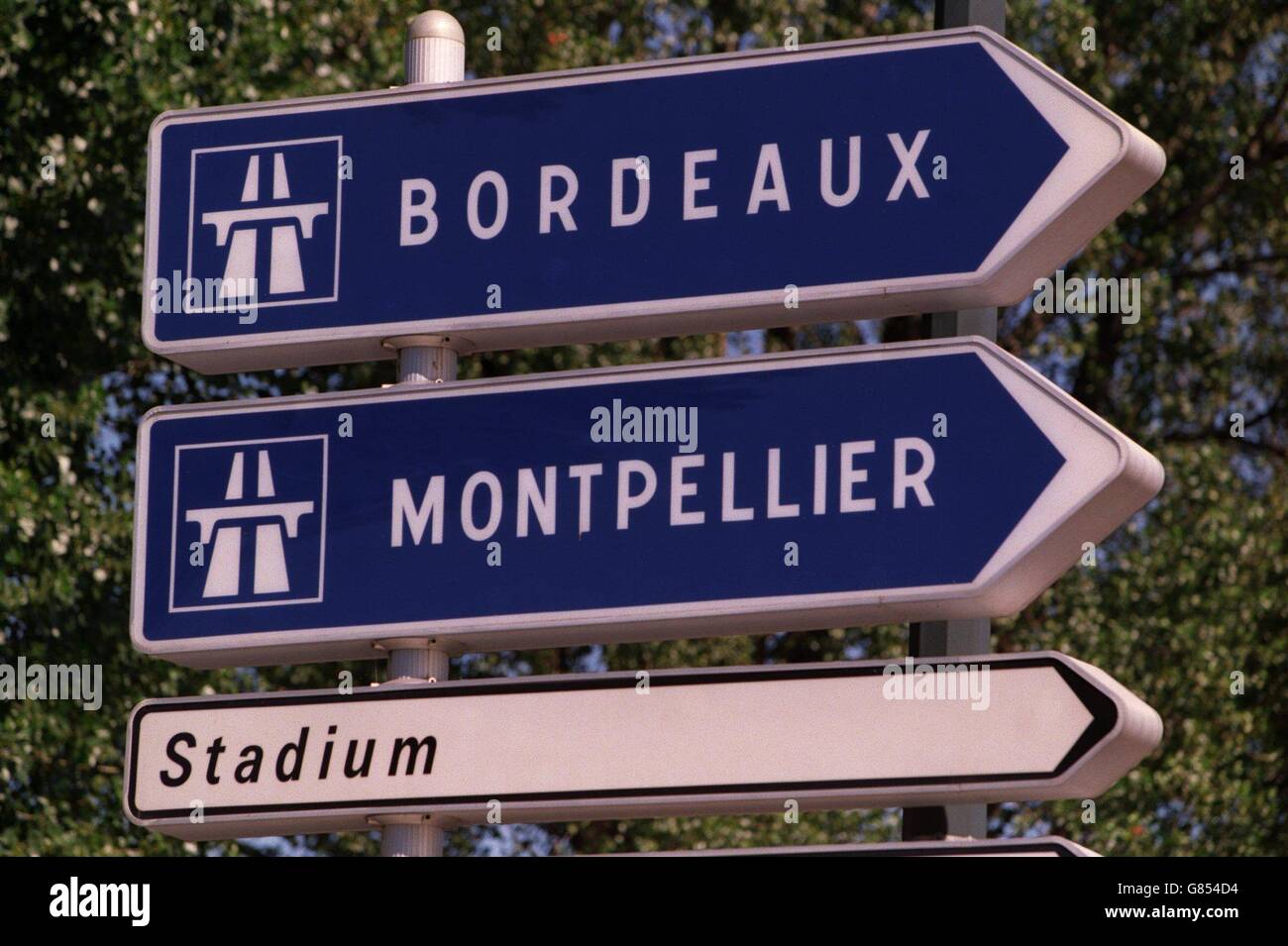 Football - Espagne lot 33 cartes postales stade réf Sp