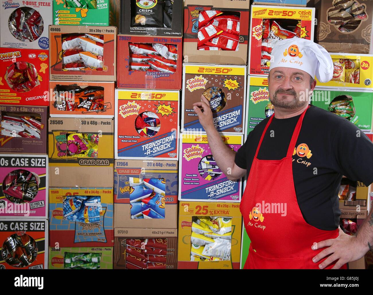 Mark Pearson ouvre M. Crisp, le premier magasin de sandwichs Crisp d'Angleterre, à Keighley, dans le West Yorkshire. Banque D'Images