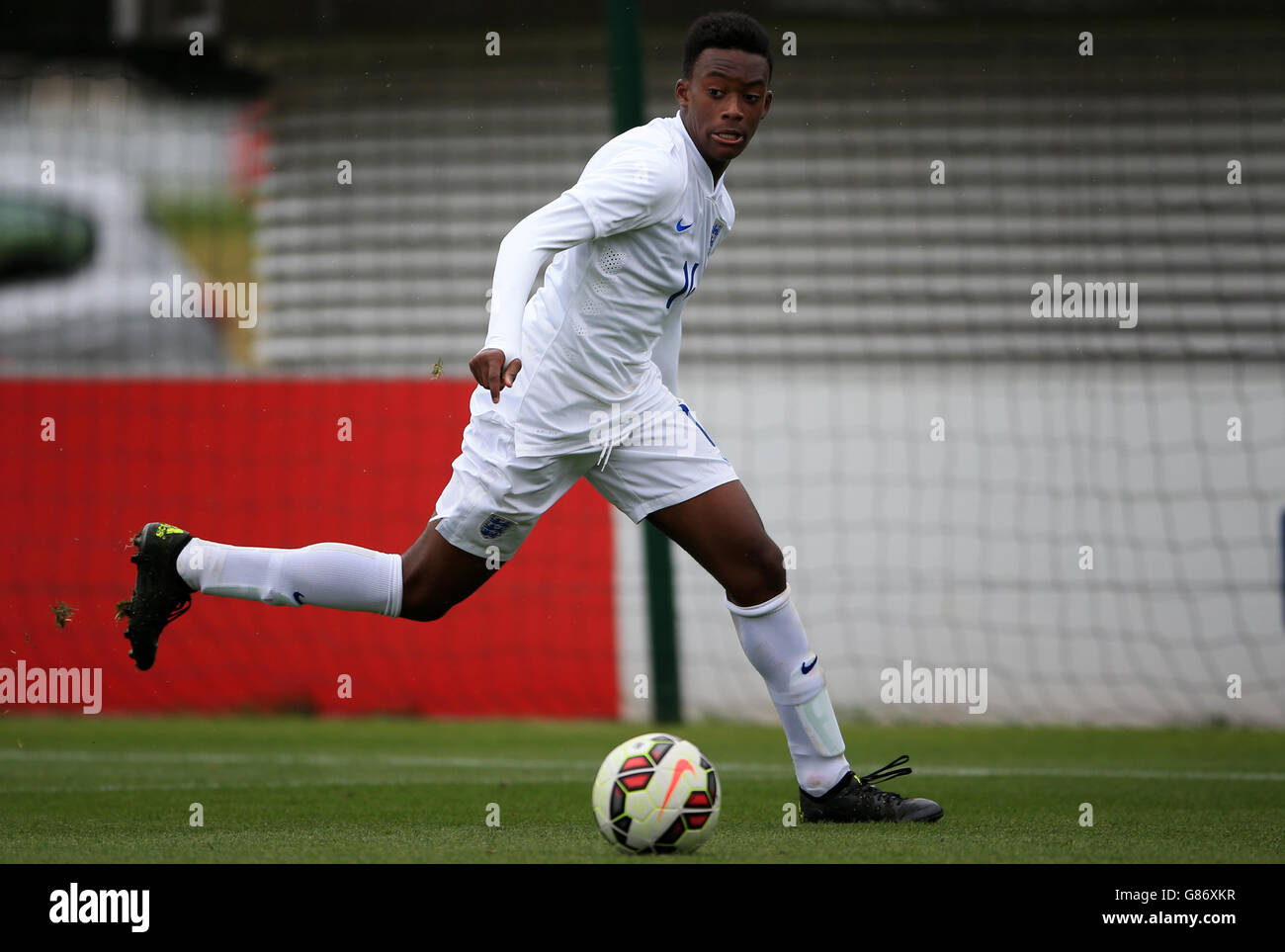 Portugal U16 vs Angleterre U16 Statistiques: H2H Historique, résultats, chronologie