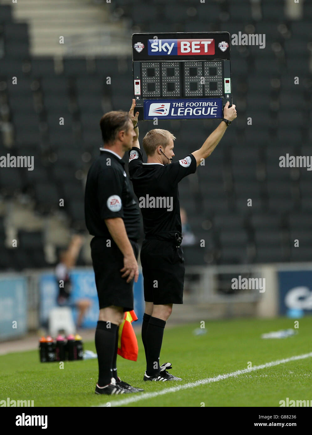 Sky Bet Championship Soccer - - MK Dons v Birmingham City - Stade:mk Banque D'Images