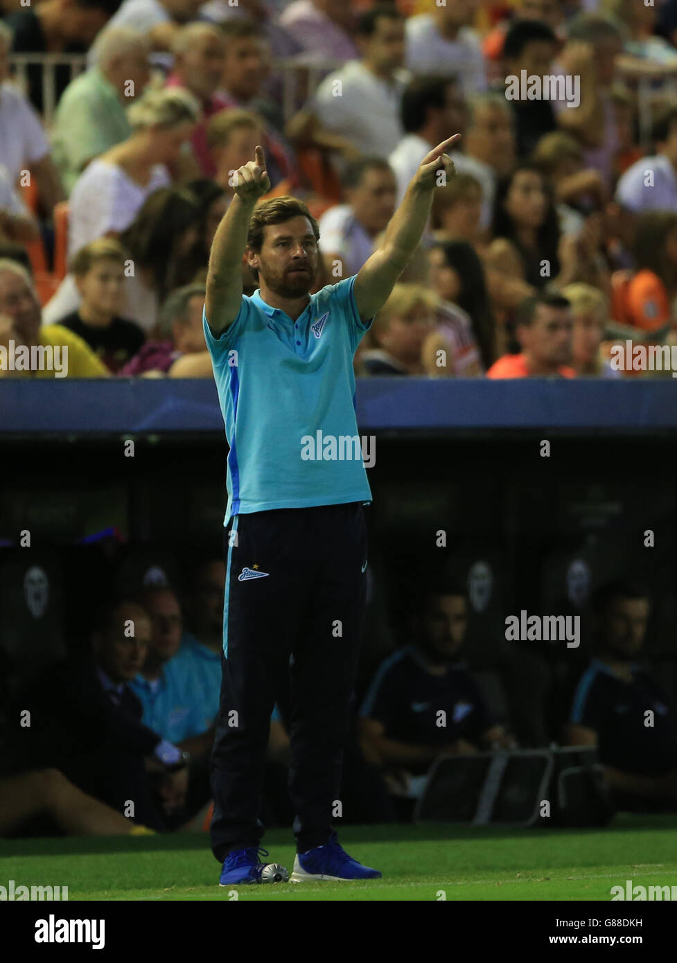 Football - Ligue des champions de l'UEFA - Groupe H - Valence / Zenit Saint-Pétersbourg - Estadi de Mestalla. Zenit Saint Petersburg entraîneur-chef Andre Villas-Boas Banque D'Images