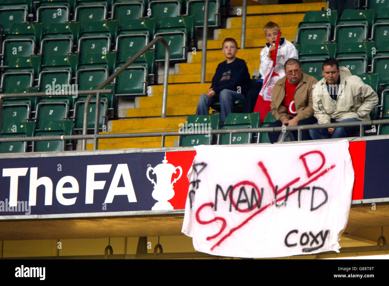 Football - FA Cup - Final - Arsenal v Manchester United - Millennium Stadium Banque D'Images