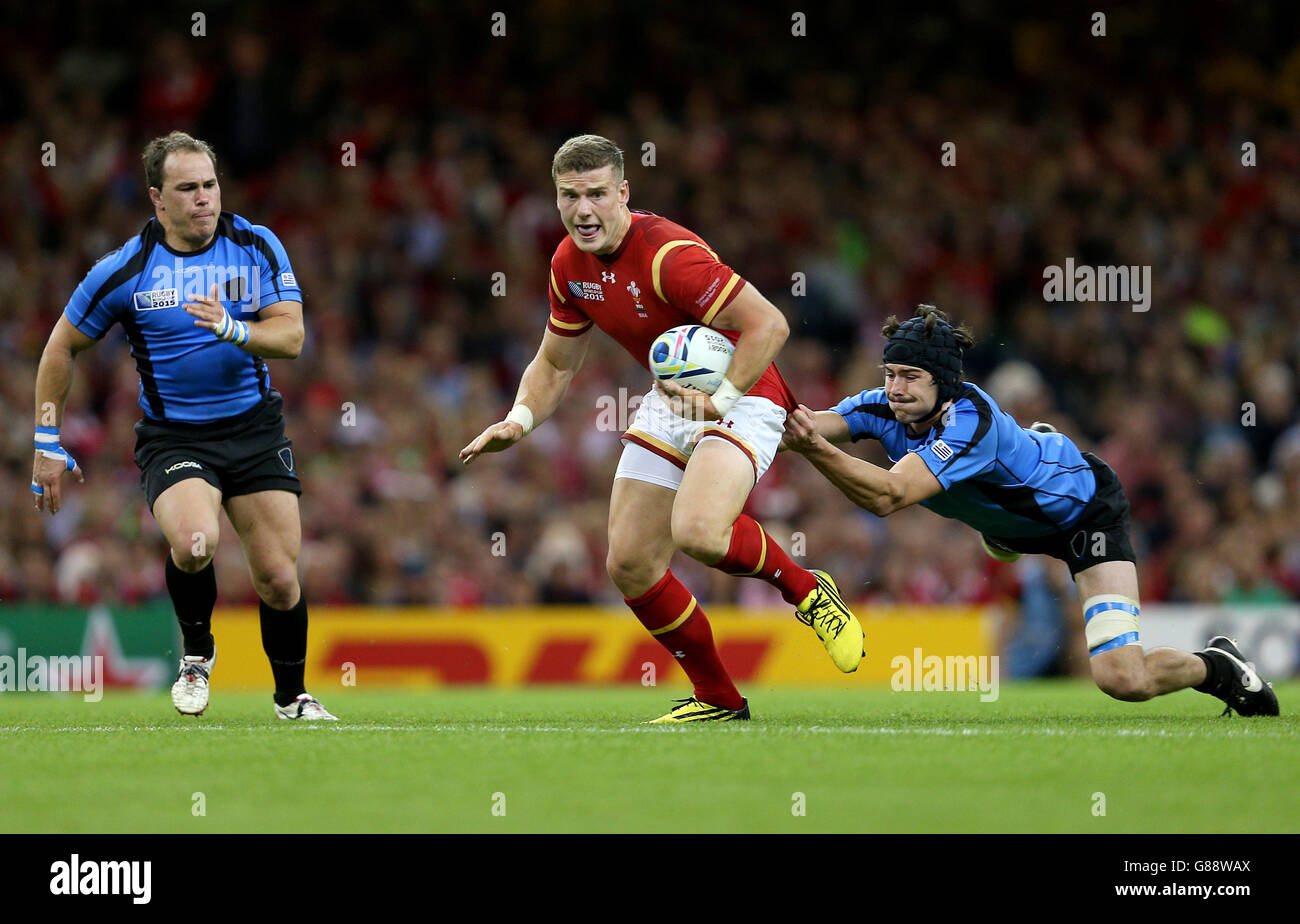 Rugby Union - coupe du monde de Rugby 2015 - Pool A - pays de Galles v Uruguay - Millennium Stadium.Scott Williams, du pays de Galles, a participé à la troisième épreuve de sa partie lors du match de la coupe du monde de rugby au Millennium Stadium de Cardiff. Banque D'Images