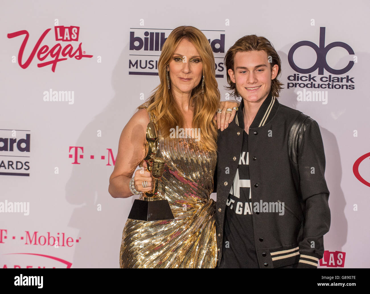 Honoree Céline Dion, récipiendaire du Prix de l'icône (L) et René-charles Angelil au Billboard Music Awards 2016 à Las Vegas Banque D'Images