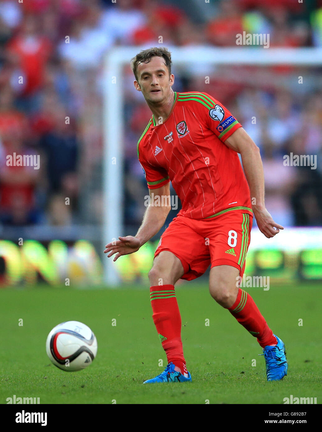 Andy King, pays de Galles, lors du match de qualification à l'UEFA Euro 2016 au stade de Cardiff City, à Cardiff.APPUYEZ SUR ASSOCIATION photo.Date de la photo: Dimanche 6 septembre 2015.Voir PA Story FOOTBALL pays de Galles.Le crédit photo devrait se lire comme suit : Nick Potts/PA Wire Banque D'Images