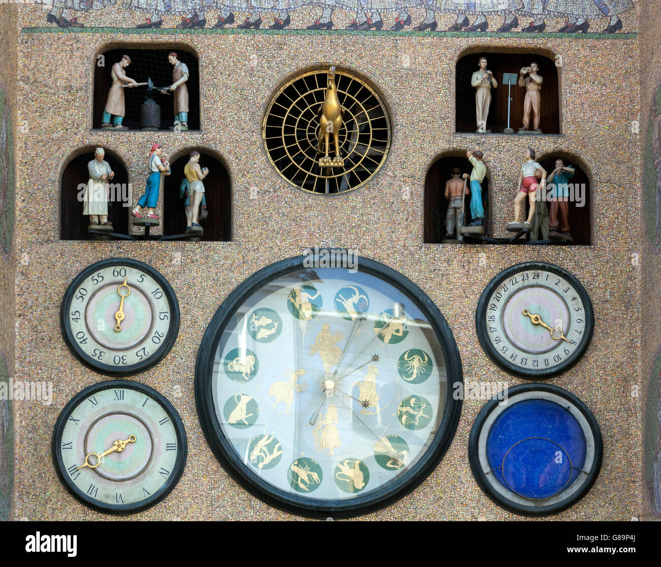 L'horloge astronomique. Cadrans et indicateurs de temps. Olomouc Moravie, République tchèque, Europe Banque D'Images
