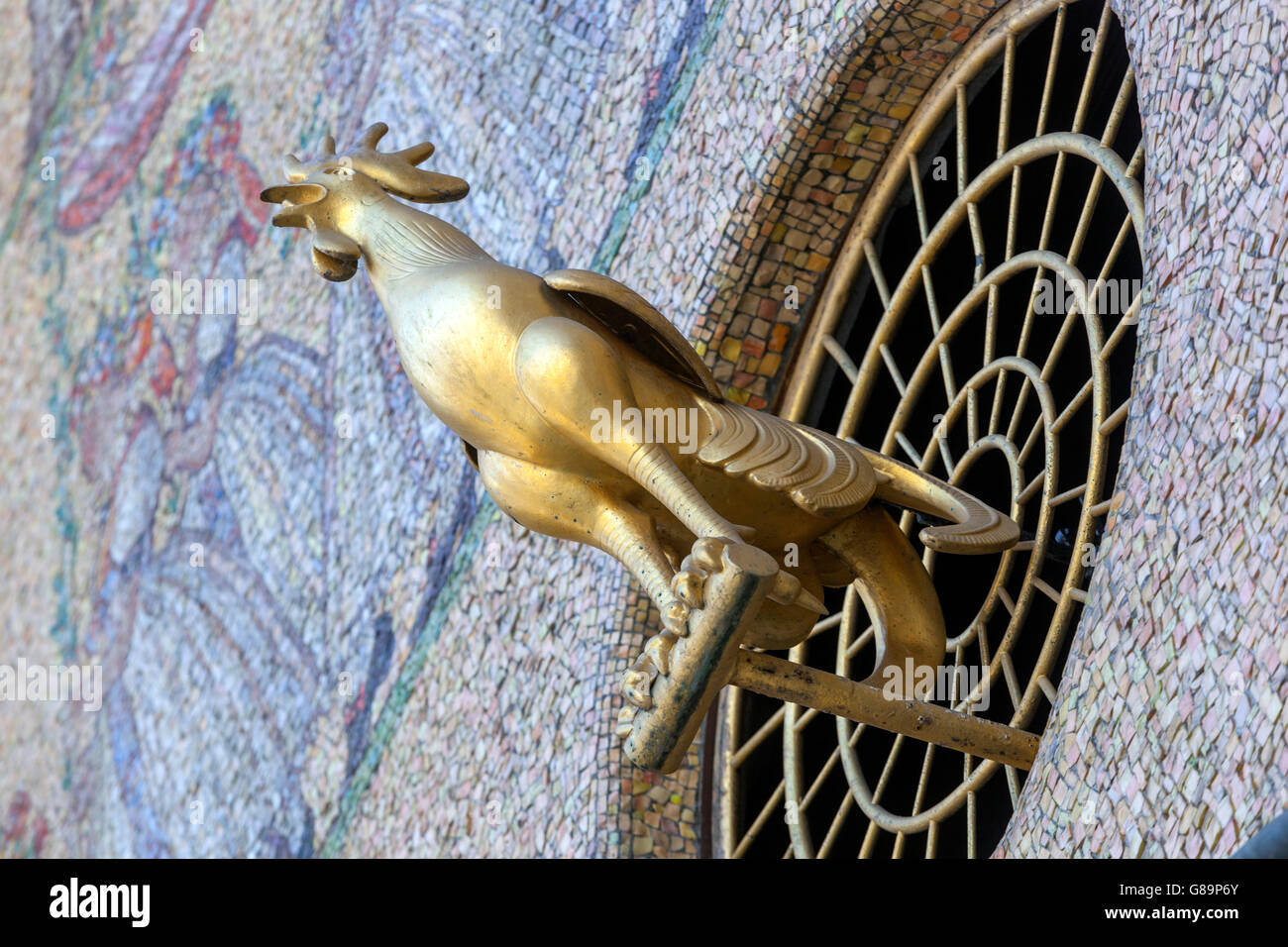 Horloge astronomique d'Olomouc du XVe siècle.Sa forme actuelle est l'esprit de réalisme socialiste.Rooster Olomouc, Moravie du Sud, République tchèque Banque D'Images