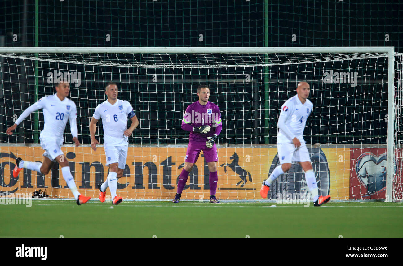 Football - Championnat d'Europe de l'UEFA qualification - Groupe E - Lituanie / Angleterre - Stade LFF.Jack Butland, gardien de but d'Angleterre, lors du match de qualification de l'UEFA European Championship au stade LFF, Vilnius, Lituanie. Banque D'Images