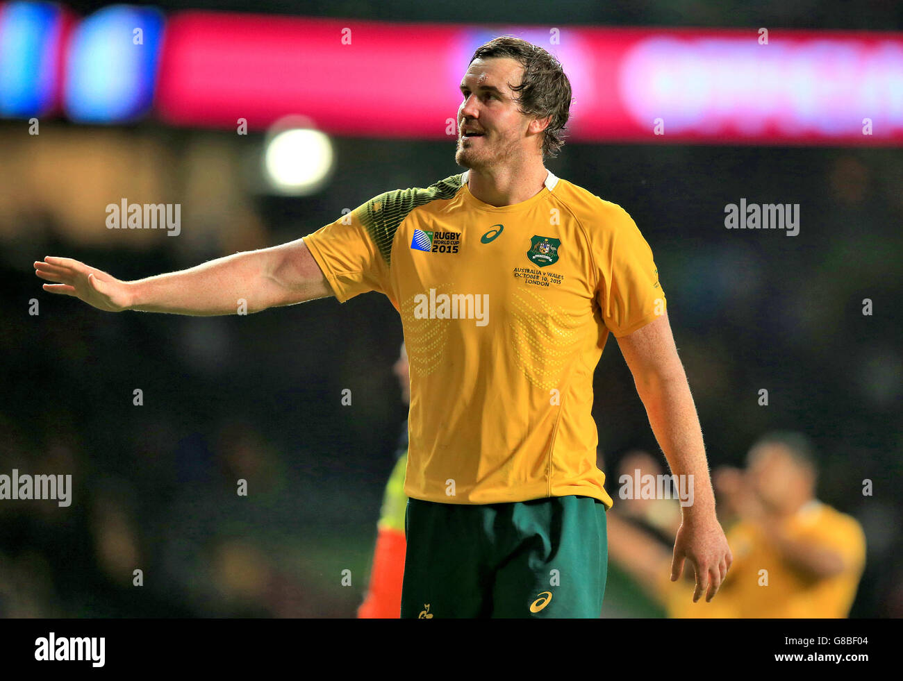 Rugby Union - coupe du monde de Rugby 2015 - Pool A - Australie / pays de Galles - Stade Twickenham. Kane Douglas en Australie Banque D'Images Rugby Union - coupe du monde de Rugby 2015 - Pool A - Australie / pays de Galles - Stade Twickenham. Kane Douglas en Australie Banque D'Images