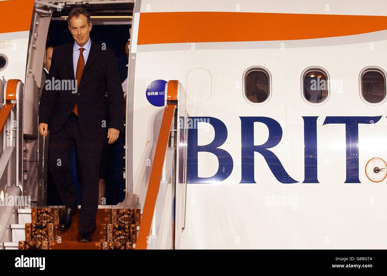 Le Premier ministre Tony Blair arrive à Moscou pour une courte visite de certains des pays du G8 à partir de la Russie ce soir. Banque D'Images