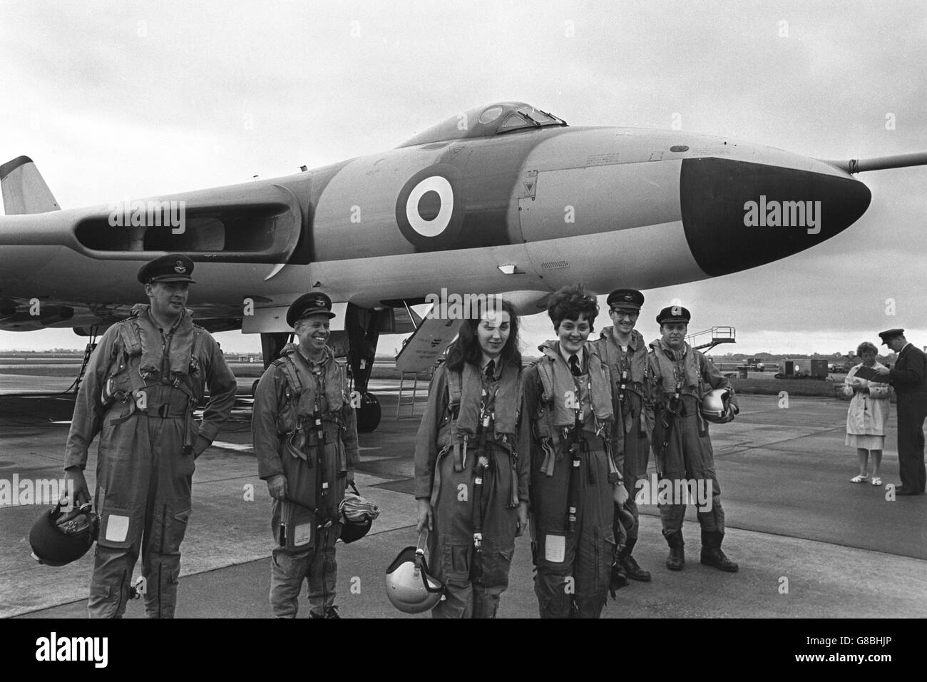 - Premières femmes militaires de voler bombardiers Vulcan - RAF Finningley Banque D'Images