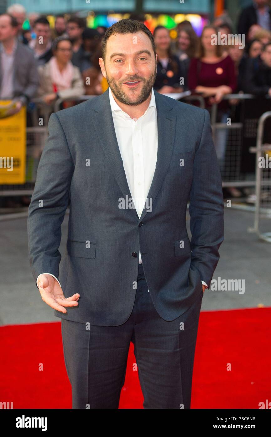 Denis Menochet participant à la première du Programme lors du 59e BFI London film Festival au cinéma Odeon, Leicester Square, Londres. Banque D'Images
