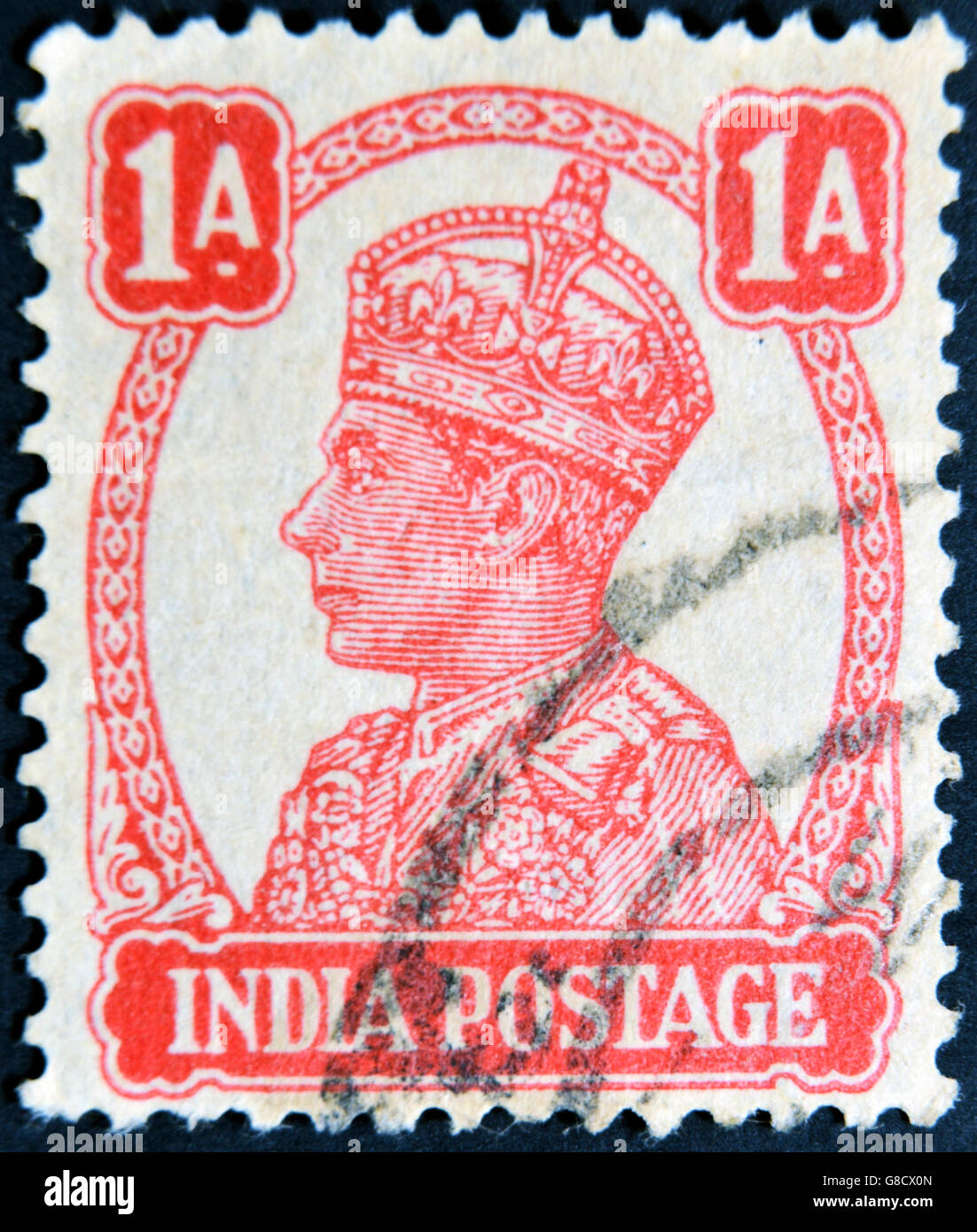 Inde - circa 1946 : timbre imprimé en Inde montre image du roi George VI, vers 1946 Banque D'Images