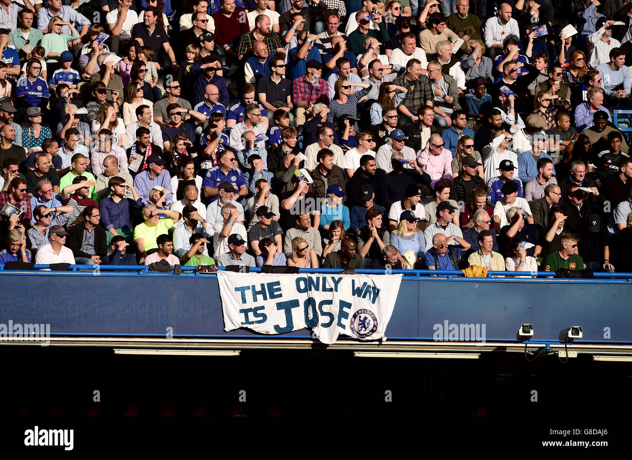 Soccer - Barclays Premier League - Chelsea v Liverpool - Stamford Bridge Banque D'Images