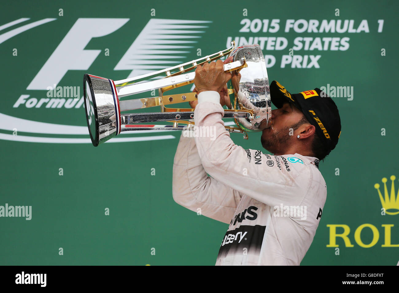 Lewis Hamilton de Mercedes célèbre sa victoire et remporte le Championnat du monde de Formule 1 2015 après le Grand Prix des États-Unis au circuit of the Americas à Austin, Texas, États-Unis. Banque D'Images