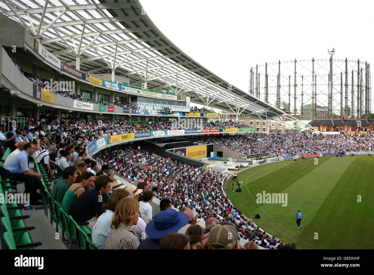 Cricket - Twenty20 - Asie XI / International XI - The Brit Oval. Vue générale du support OCS sur le Brit Oval Banque D'Images