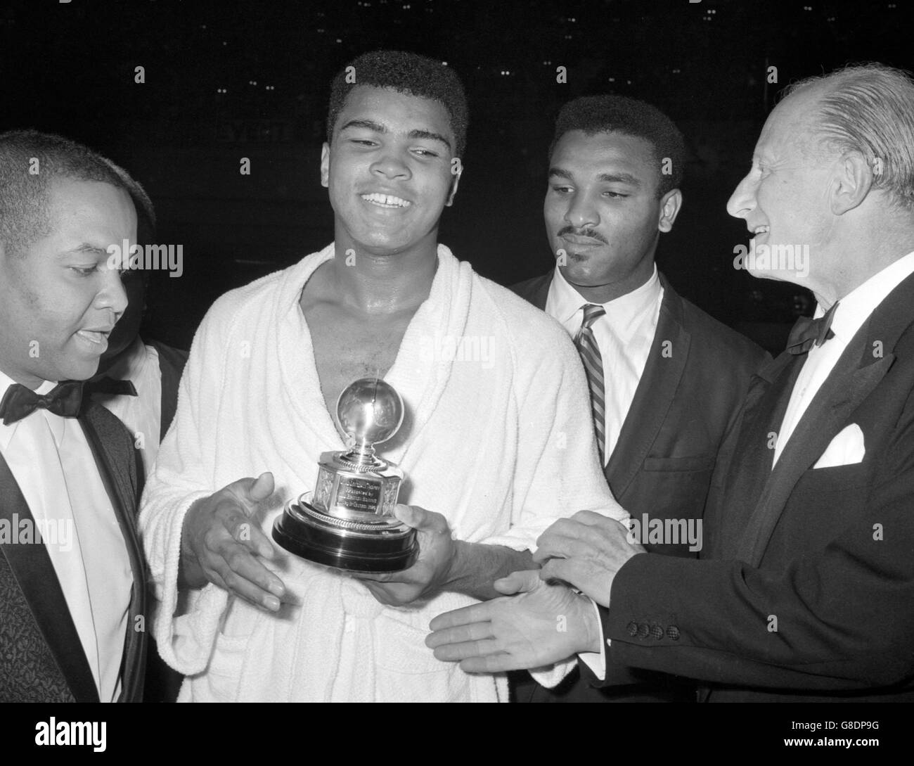 Boxe - World Heavyweight Championship - Muhammad Ali v Brian Londres - Earls Court Arena Banque D'Images