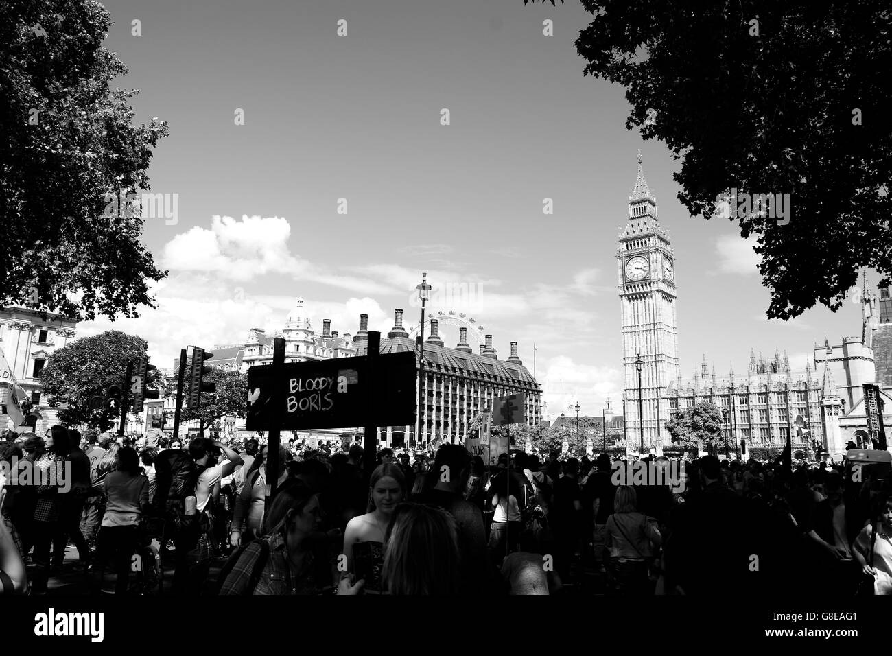 La marche pour l'Europe fait son chemin à travers les rues de Londres le 2 juillet 2016. Banque D'Images