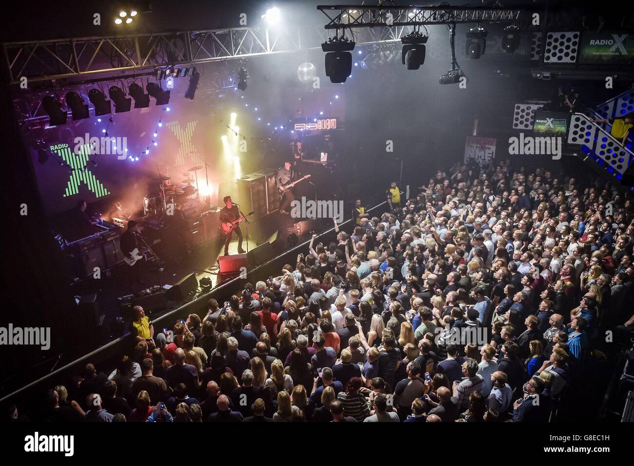 Les Stereophonics se sont produits sur scène à l'O2 Academy de Bristol, dans le cadre de la tournée de radio X Road Trip à travers le Royaume-Uni. Banque D'Images