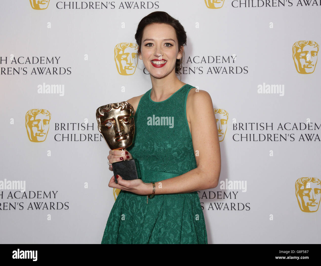 Jessica Ransom avec le prix Performer au British Academy Children's Awards, au Roundhouse de Camden, Londres. Banque D'Images