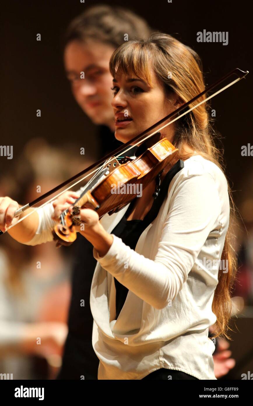 Nicola Benedetti dirige l'école de maître Banque D'Images