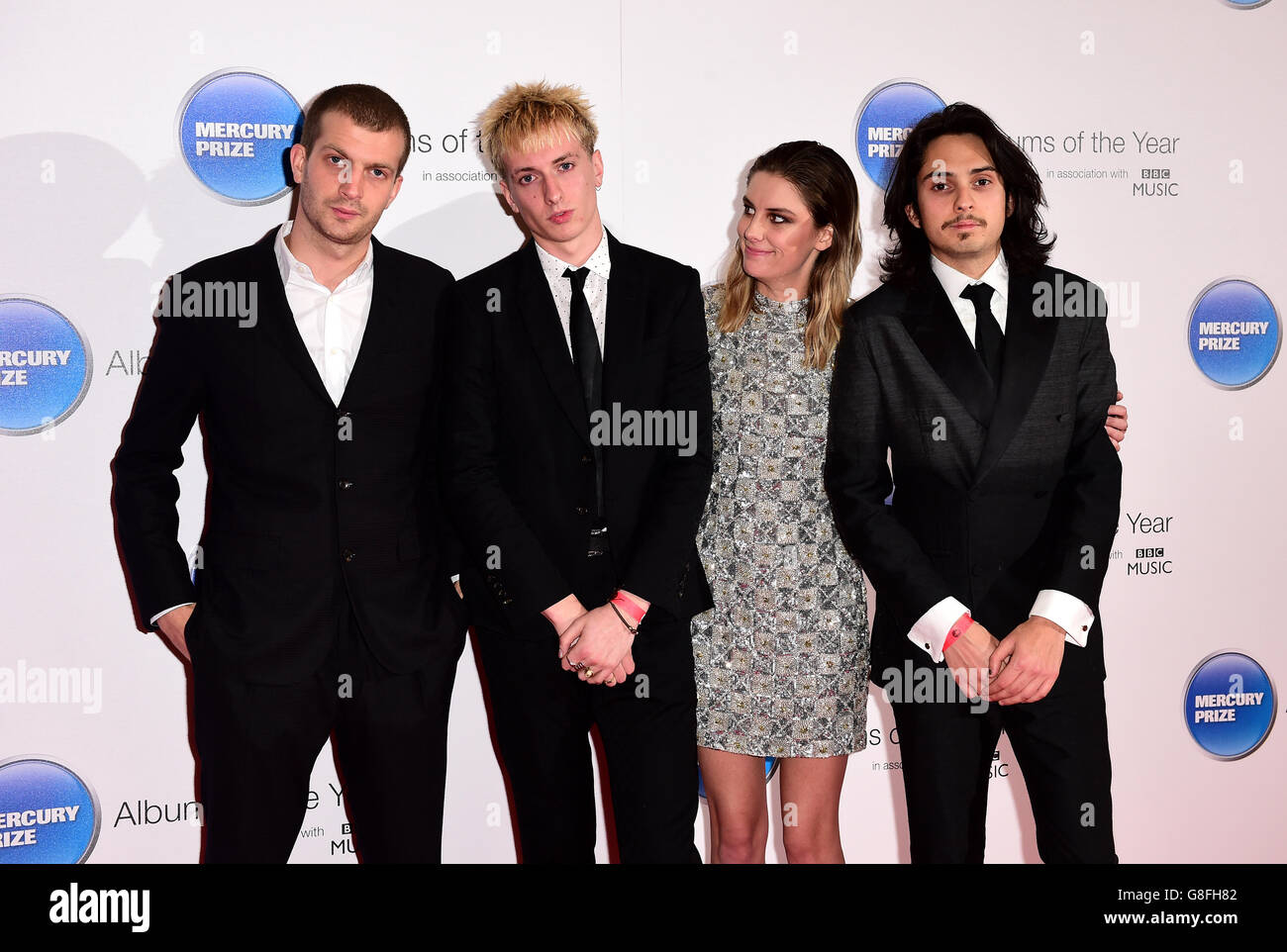 Les nominés Ellie Rowsell, Joff Oddie, Theo Ellis et Joel Amey de Wolf Alice ont assisté au Mercury Music Prize 2015 à la BBC Broadcasting House, Londres. APPUYEZ SUR ASSOCIATION photo. Date de la photo : vendredi 20 novembre 2015. Voir l'histoire de PA SHOWBIZ Mercury. Le crédit photo devrait se lire comme suit : Ian West/PA Wire Banque D'Images