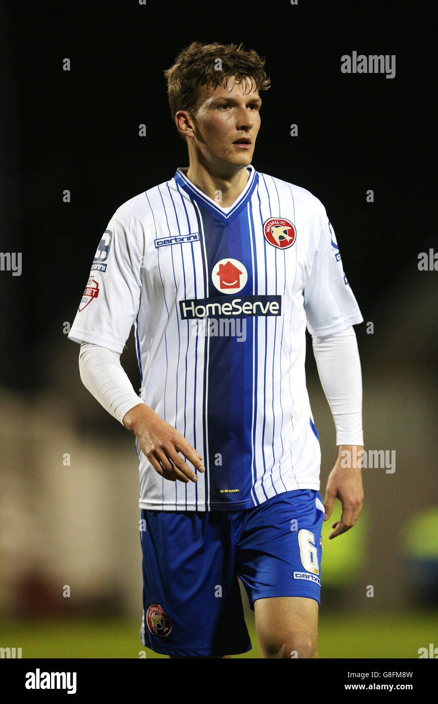 Paul Downing de Walsall pendant le match de la Sky Bet League One au terrain du comté, Swindon. Banque D'Images