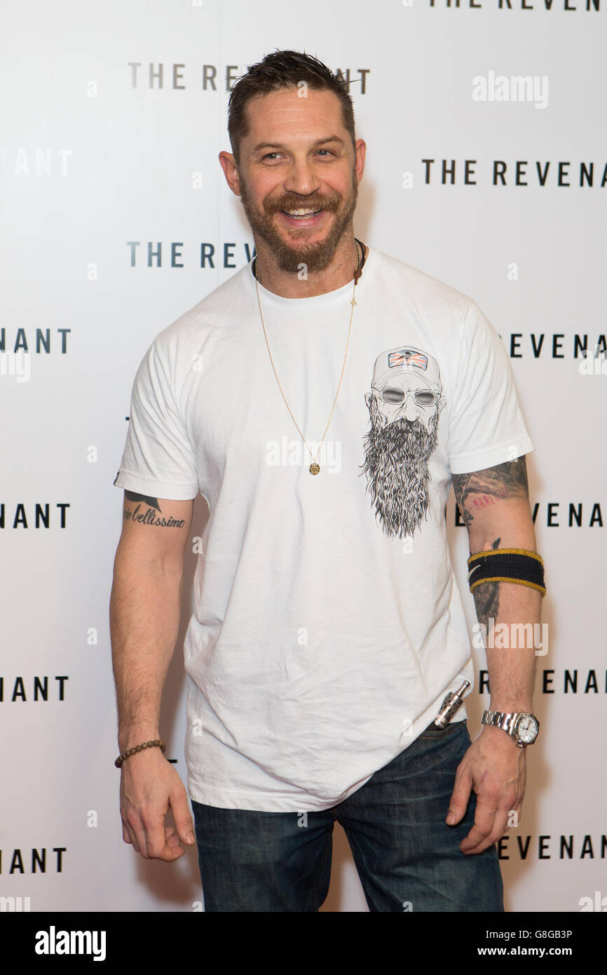 Tom Hardy assiste à un appel photo à l'Empire Cinema, Leicester Square, Londres, avant la projection de la BAFTA sur le revenant. Banque D'Images