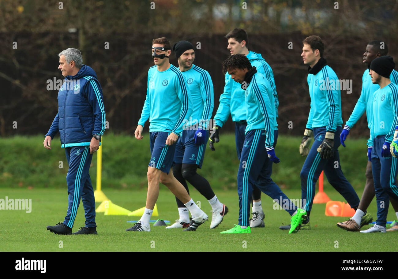 Porto v Chelsea - Ligue des Champions - Groupe G - Chelsea la formation et conférence de presse - Terrain d'entraînement de Cobham Banque D'Images