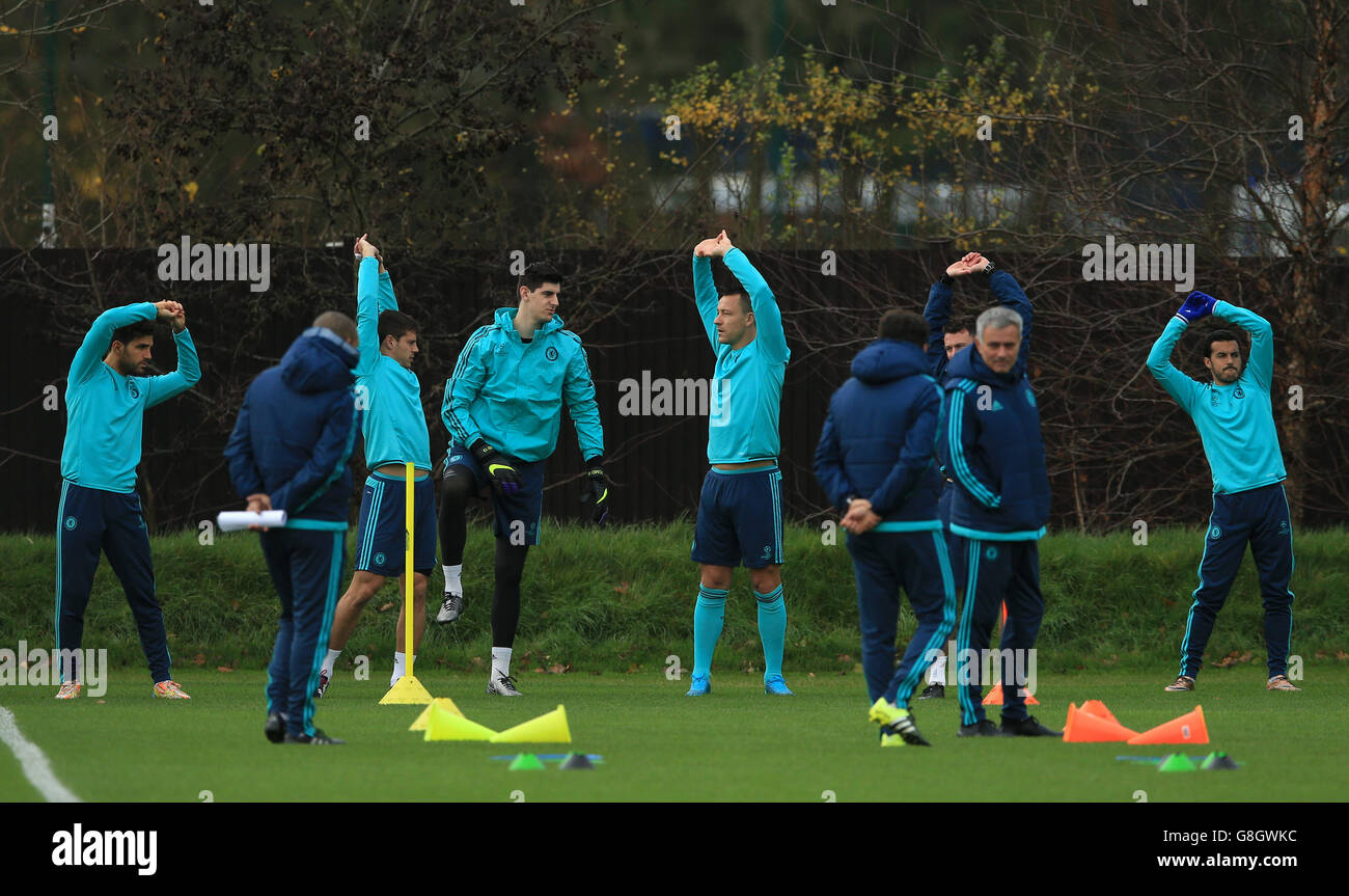 Porto v Chelsea - Ligue des Champions - Groupe G - Chelsea la formation et conférence de presse - Terrain d'entraînement de Cobham Banque D'Images