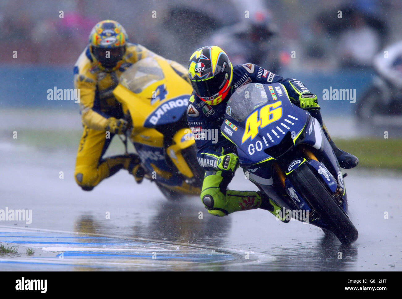 Gaulois Yamaha pilote de l'équipe Valentino Rossi sur son chemin victoire Banque D'Images