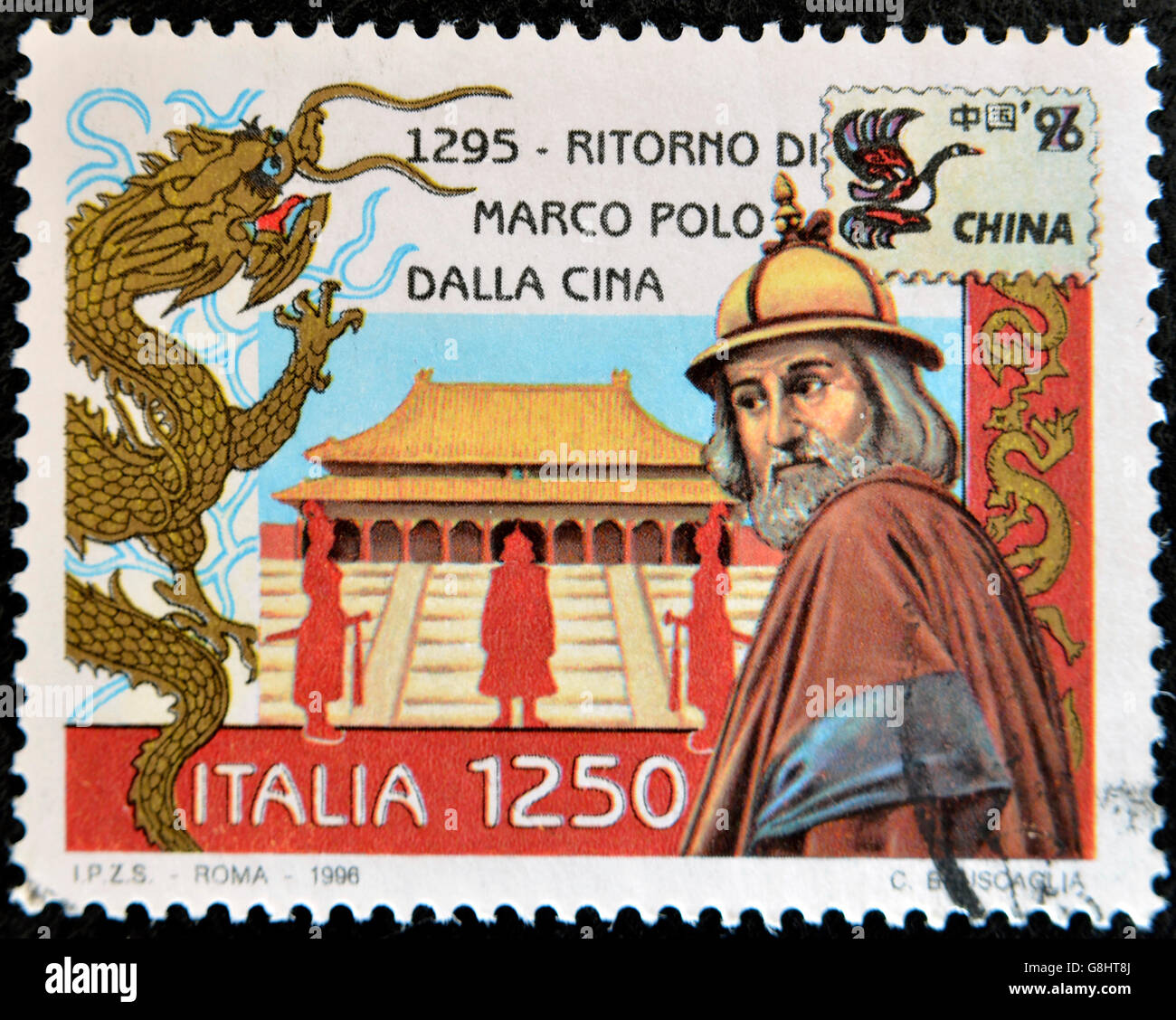 Italie - circa 1996 : timbre imprimé en Italie montre le retour de Marco Polo en Chine, circa 1996 Banque D'Images
