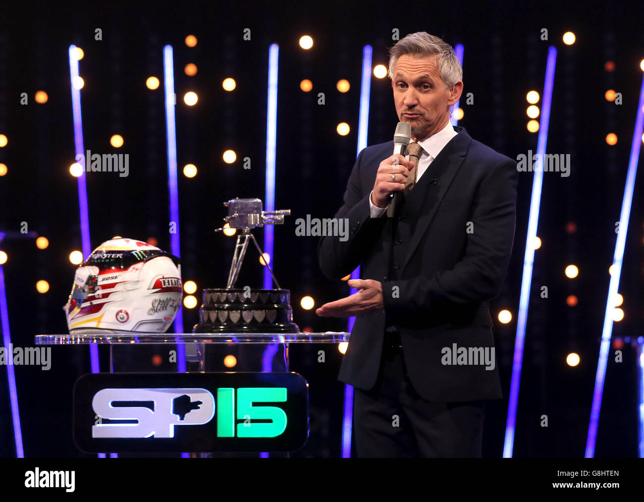 Gary Lineker pendant la personnalité sportive de l'année 2015 au SSE Arena, Belfast. Banque D'Images