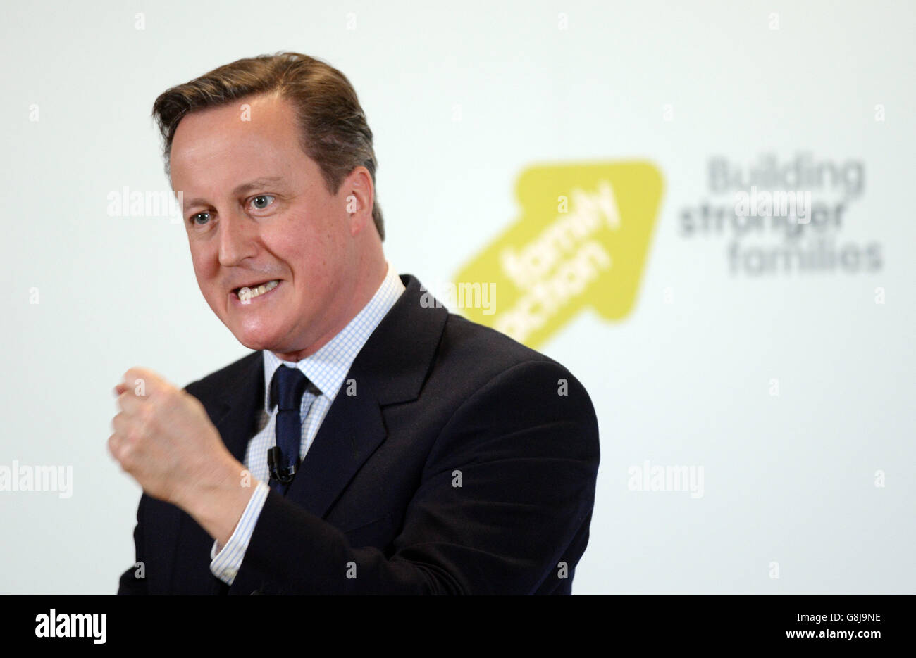 Le Premier ministre David Cameron prononce un discours dans le centre de Londres où il a exposé sa vision de la lutte contre la pauvreté et de l'amélioration des chances de vie des moins fortunés de la société. Banque D'Images