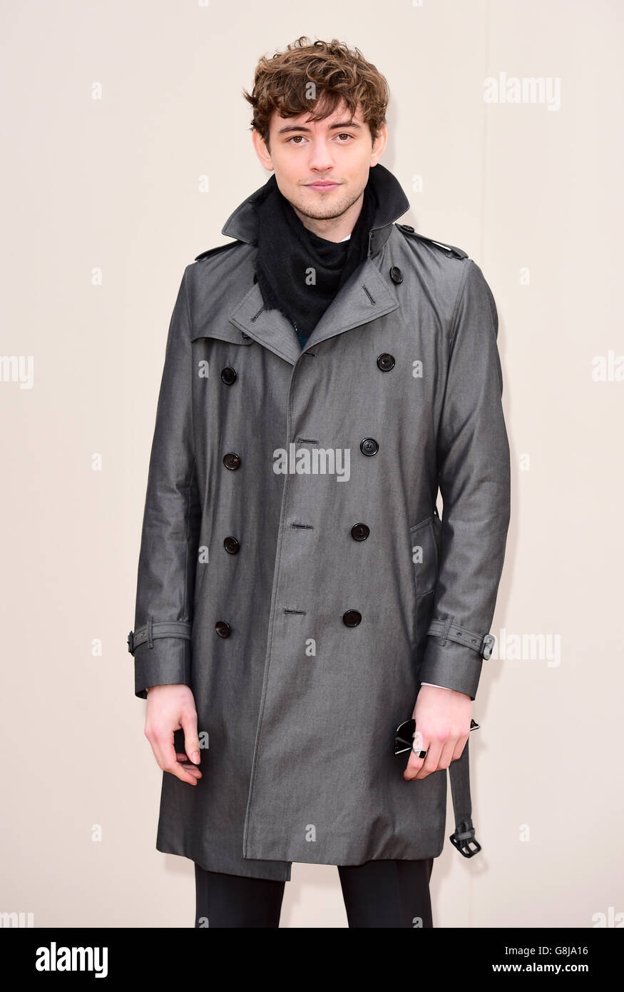 Burberry Prorsum arrivants - London Hommes Collections AW2016 Banque D'Images