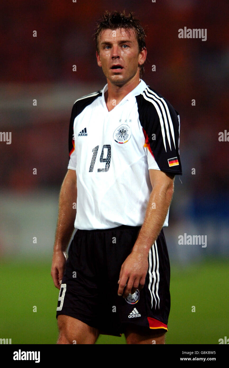 Football - International friendly - Hollande / Allemagne - Kuip Stadium.  Bernd Schneider, Allemagne Photo Stock - Alamy