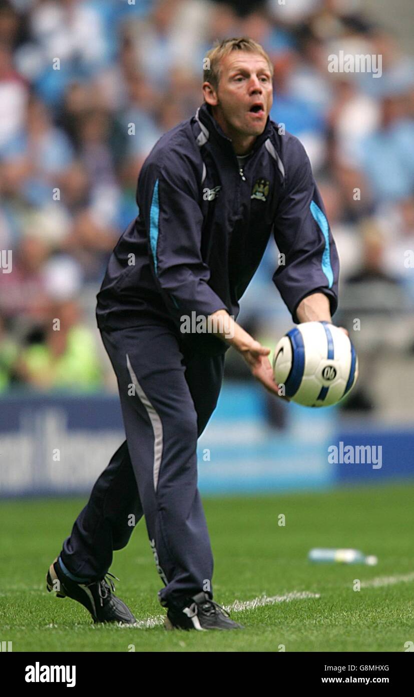Soccer - FA Barclays Premiership - Manchester City v Portsmouth - Ville de Manchester Stadium Banque D'Images