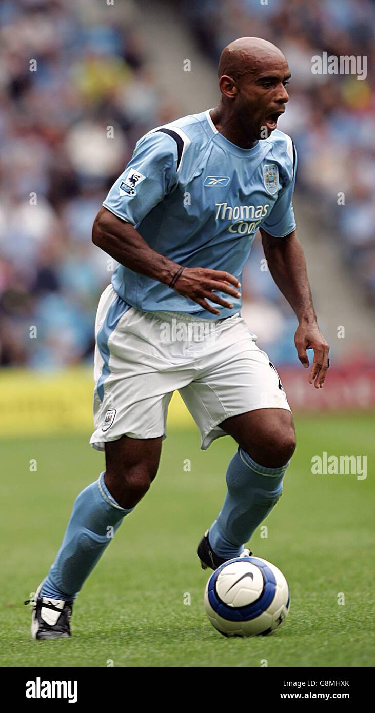 Soccer - FA Barclays Premiership - Manchester City v Portsmouth - Ville de Manchester Stadium Banque D'Images