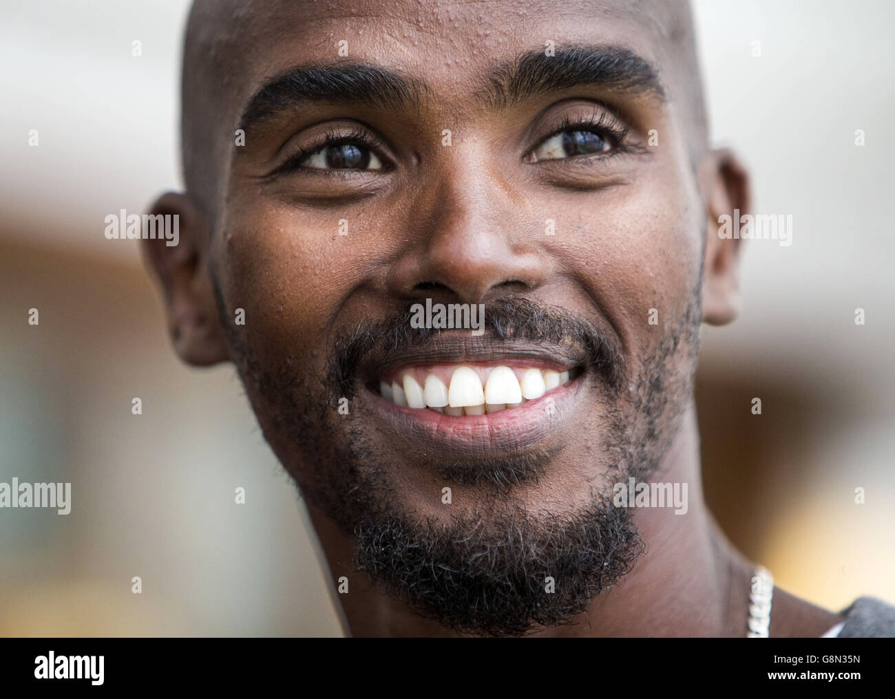 Mo Farah en avant de la Conférence de presse internationale des athlètes au Crowne Plaza Hotel, Glasgow. Banque D'Images