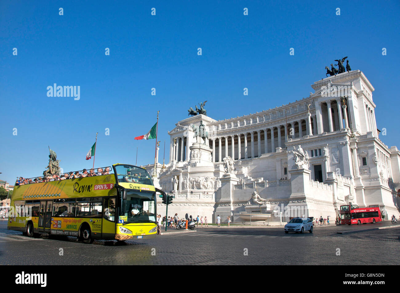 La Piazza Venezia, Vittoriano, monument de Vittorio Emanuele II, Rome, Italie, Europe Banque D'Images