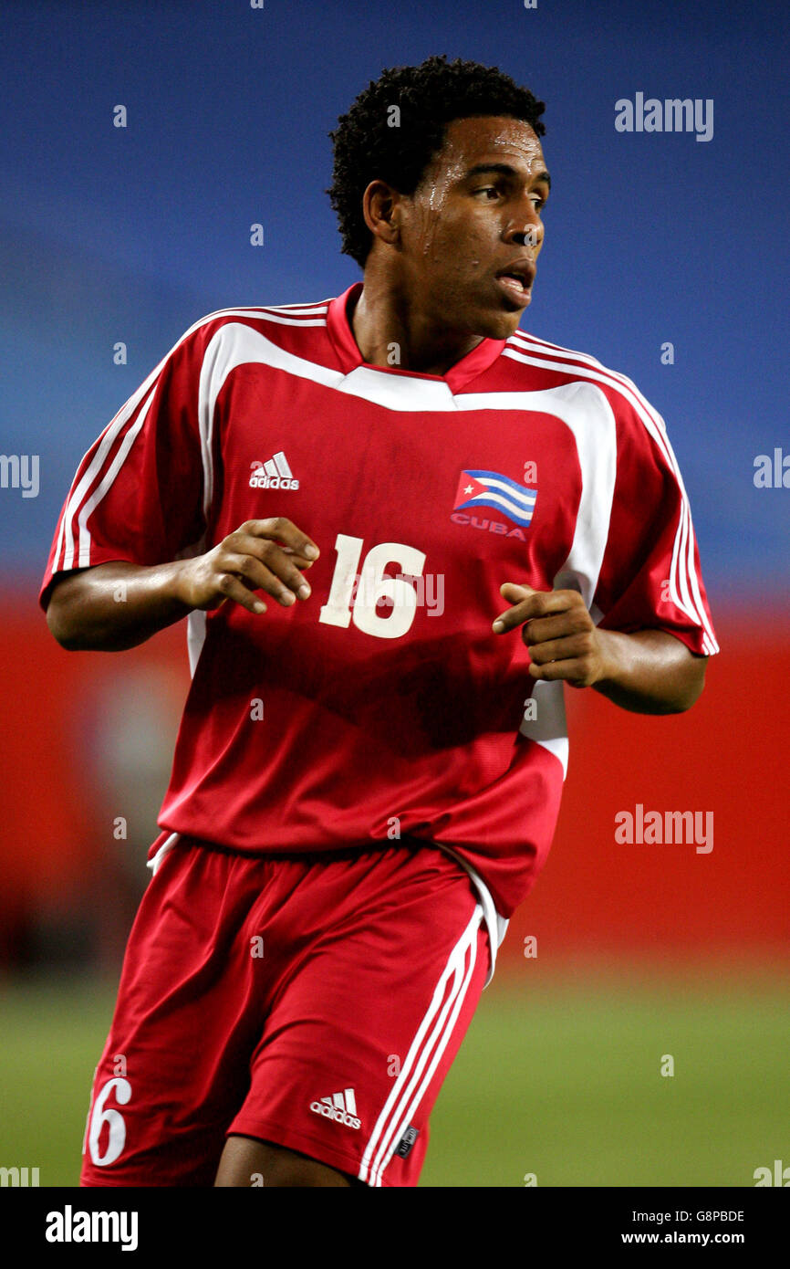 Football - Gold Cup 2005 - Groupe B - Canada v Cuba - Stade Gillette Photo  Stock - Alamy