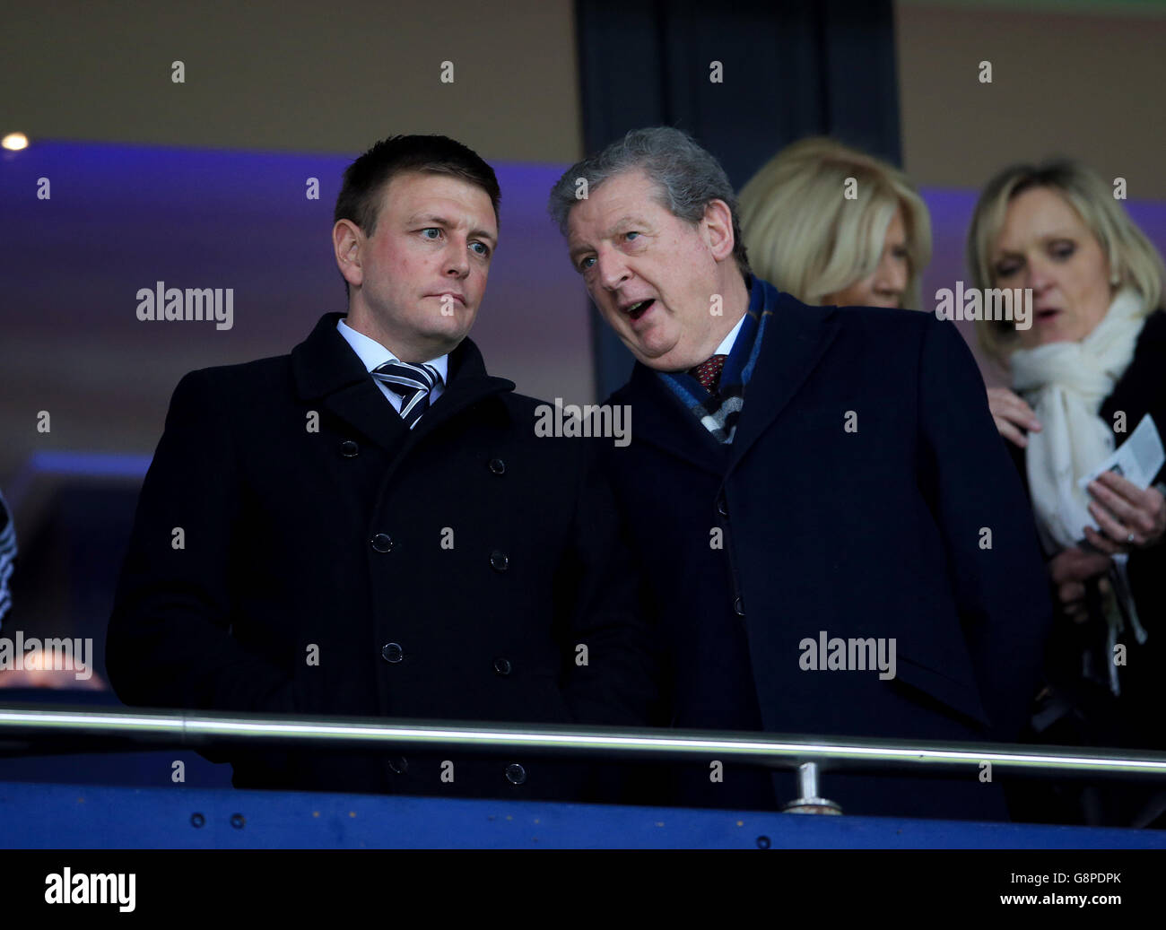 Richard Garlick, directeur de l'administration du football chez West Bromwich Albion (à gauche) et Roy Hodgson, directeur de l'Angleterre (à droite) lors du match de la première ligue de Barclays à Hawthorns, West Bromwich. Banque D'Images