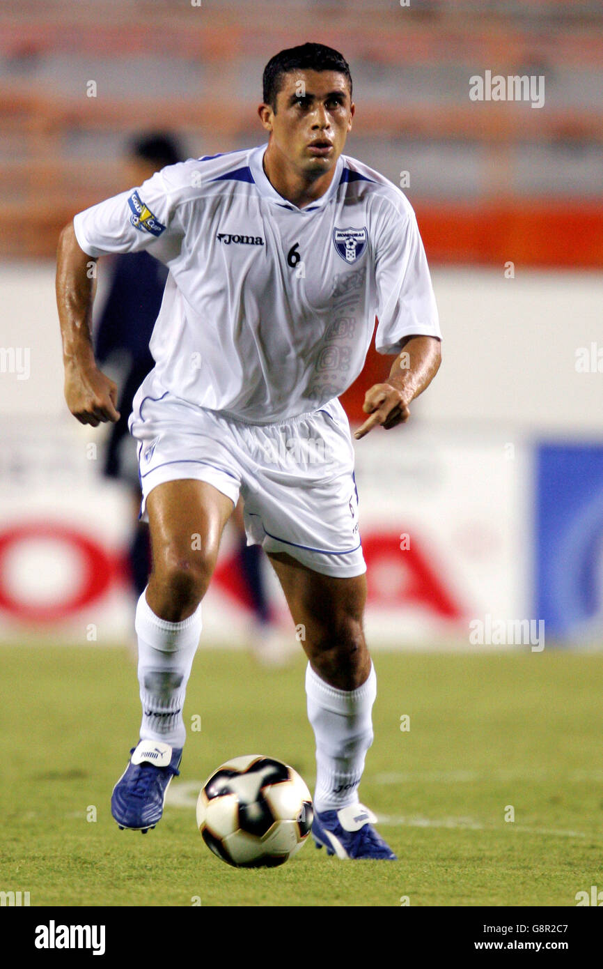 Football - Gold Cup 2005 - Groupe A - Trinité-et-Tobago v Honduras - Orange Bowl Stadium Banque D'Images
