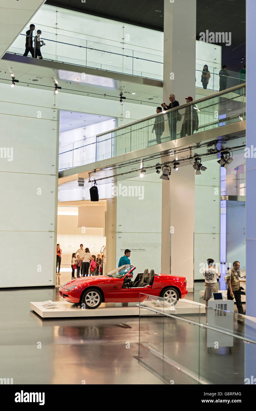 BMW Z1 BMW Museum à Munich, Bavière, Allemagne Banque D'Images