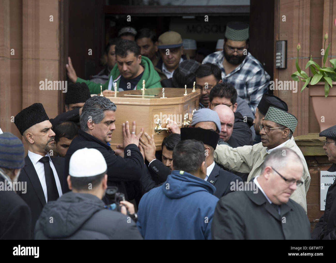 Asad Shah Funeral Banque D'Images