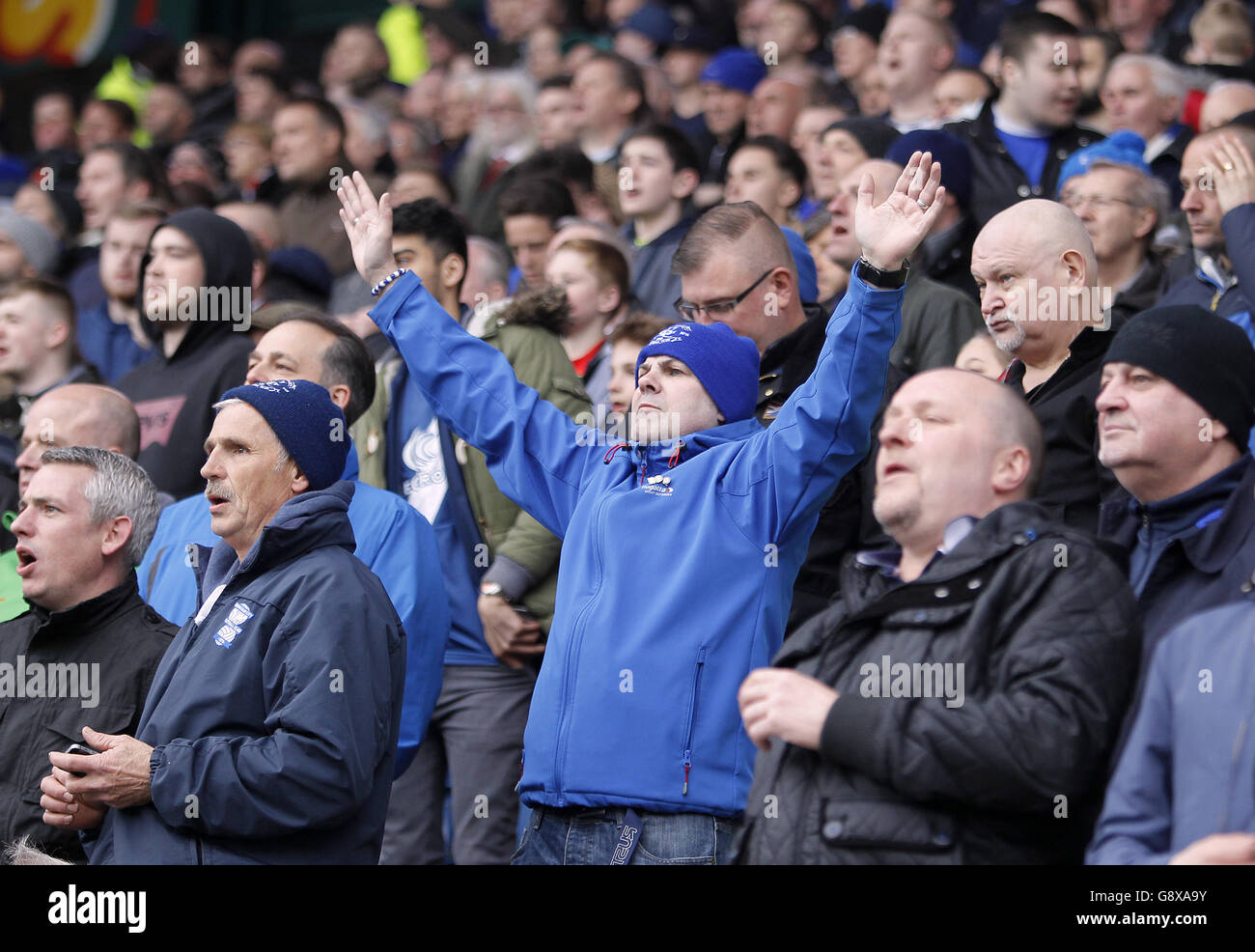 Huddersfield Town / Birmingham City - Sky Bet Championship - The John Smith's Stadium. Les fans de Birmingham City dans les stands Banque D'Images